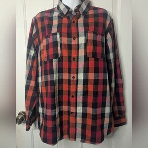 VISSLA Plaid Flannel Button Up Shirt  Red/Black/Cream, Size Large